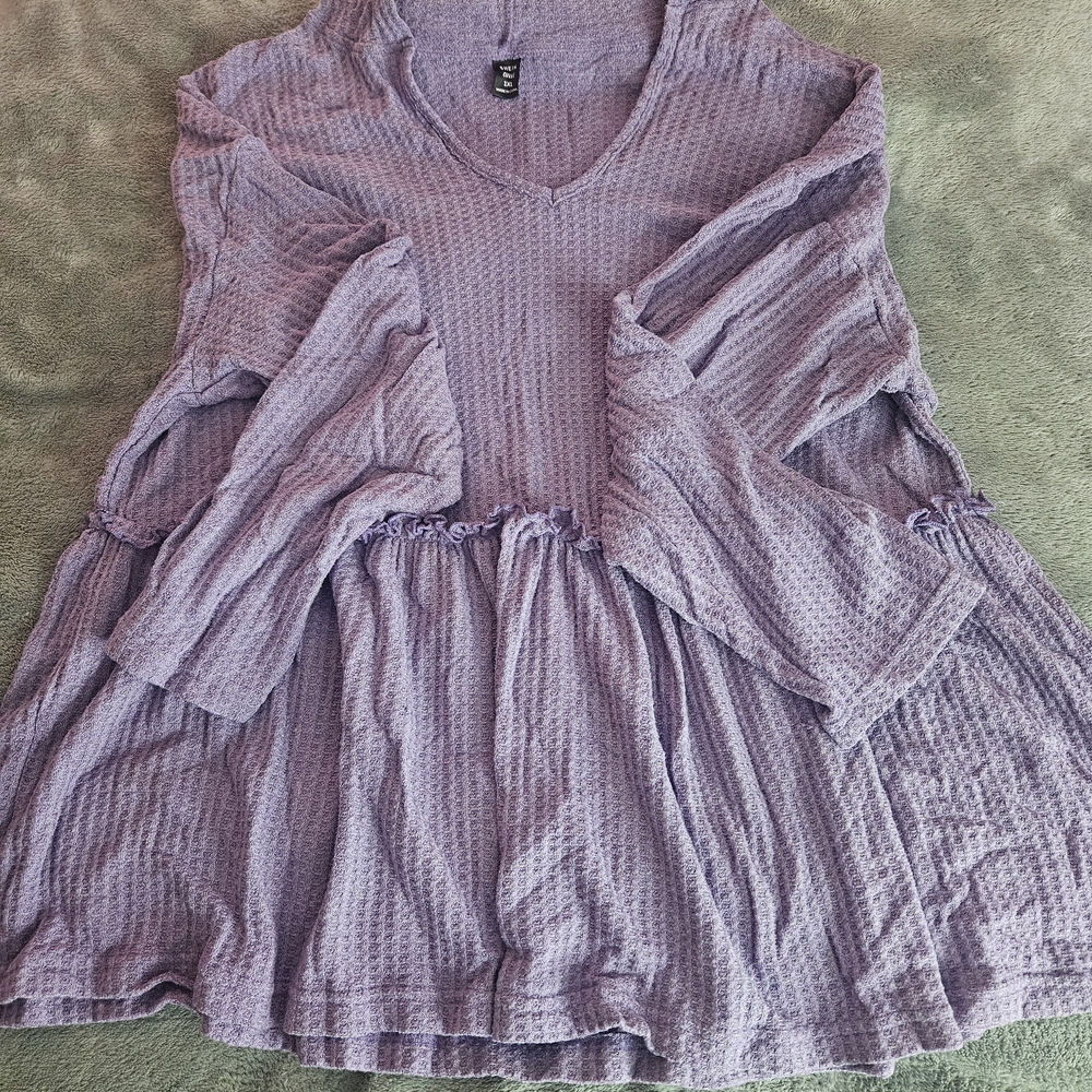 SHEIN Lavender V-neck Hooded Sweater